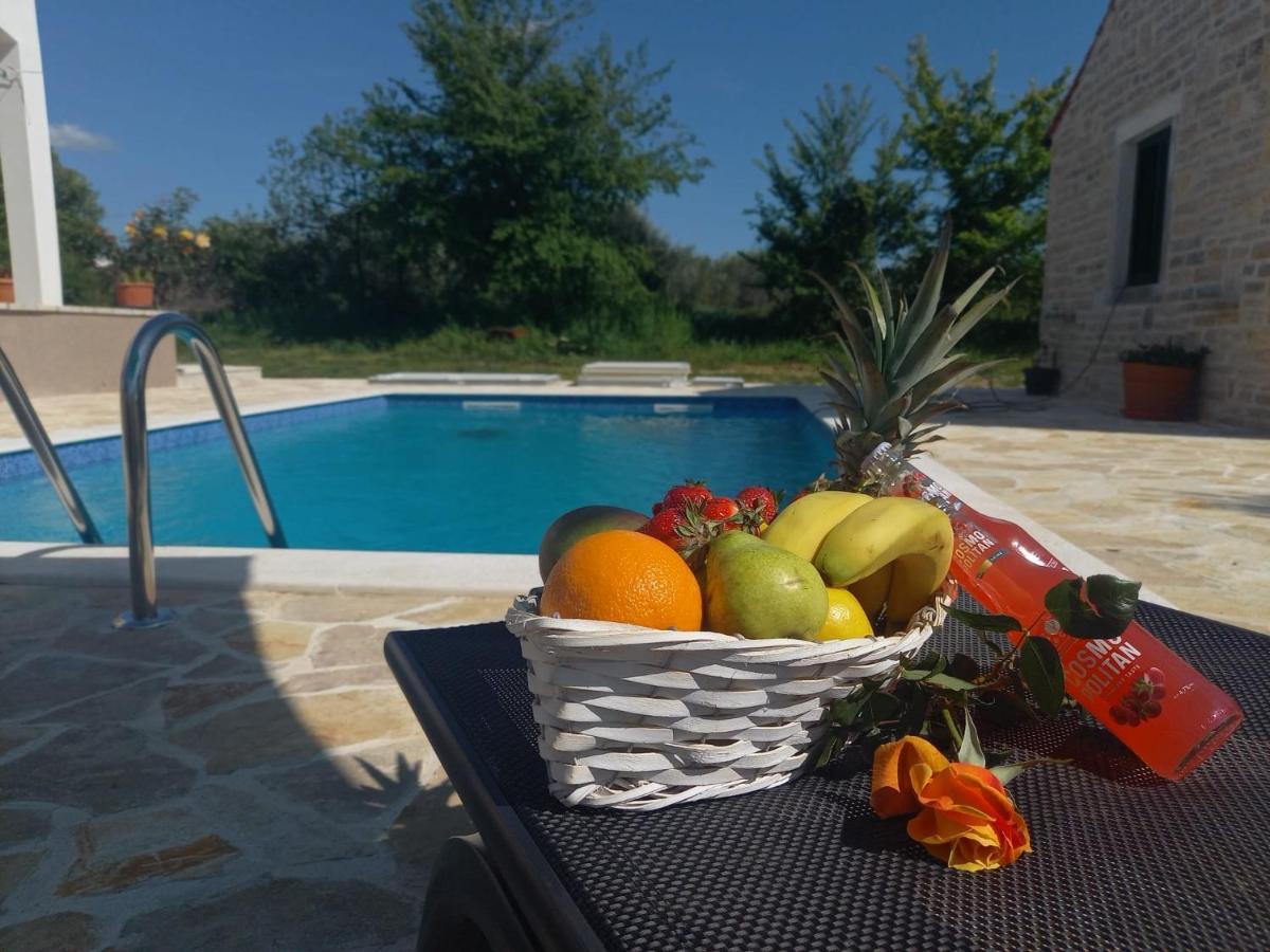 Leggiero Villa Benkovac Exterior photo